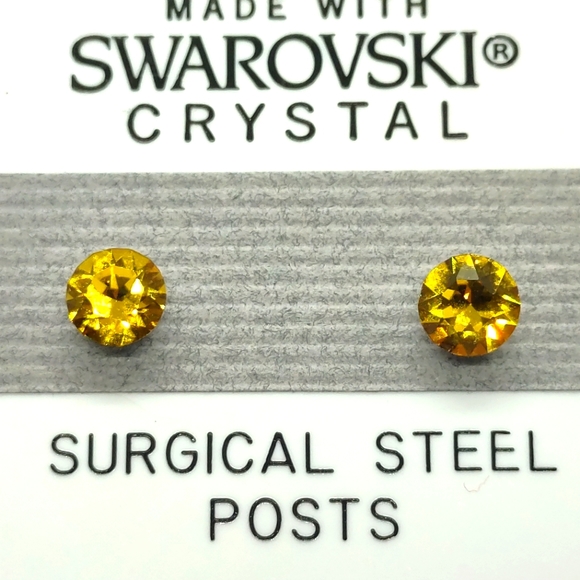 Swarovski Elements Stud Earrings - Picture 1 of 2